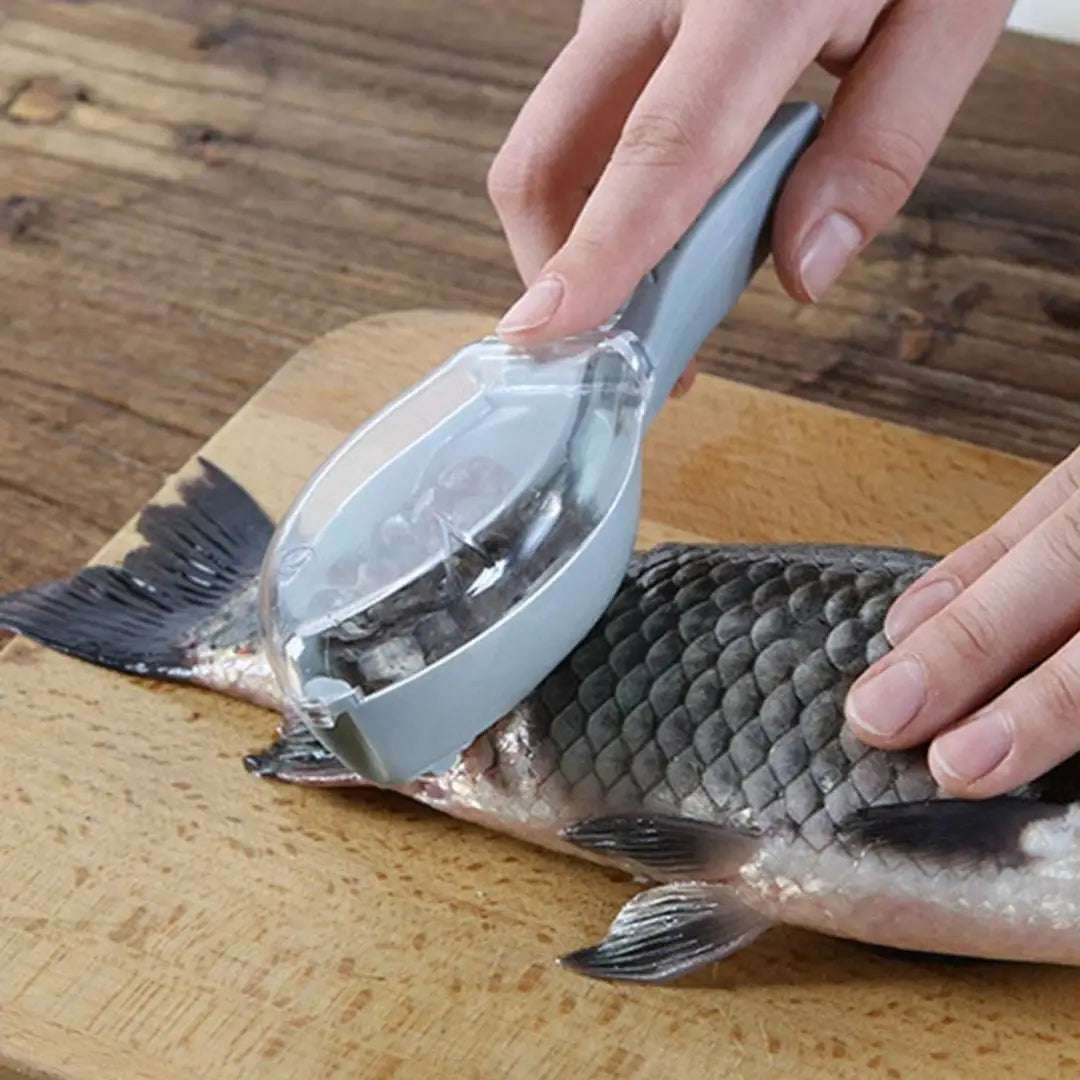ish Scale Scraper,Fish Scaler Sawtooth Scale Descaler Scraper Cleaner Fish Scales Brush Shaver Remover Scale Knife Peeler Skin Peeler Fish Tools Kitchen Gadget