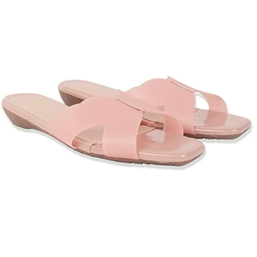XE Looks Attractive Slippers For Women