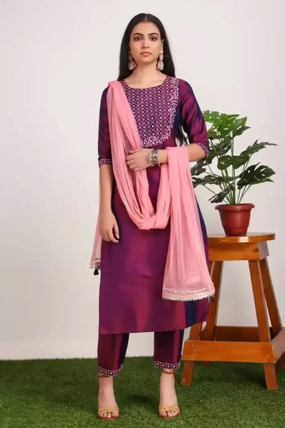 Fancy Silk Blend Kurta Set For Women