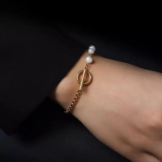 Fashion Pearl Chain Pendant Bracelet for Women
